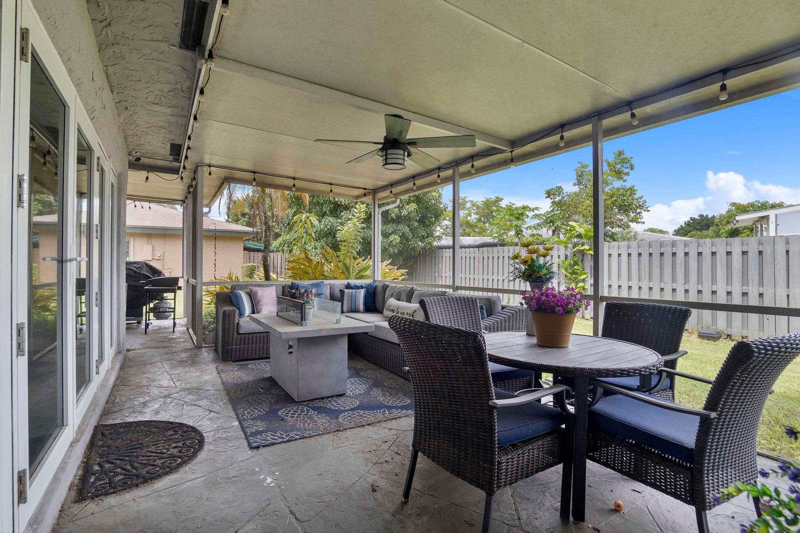 8059 BUTTONWOOD Circle, Tamarac, FL 33321 photo 27