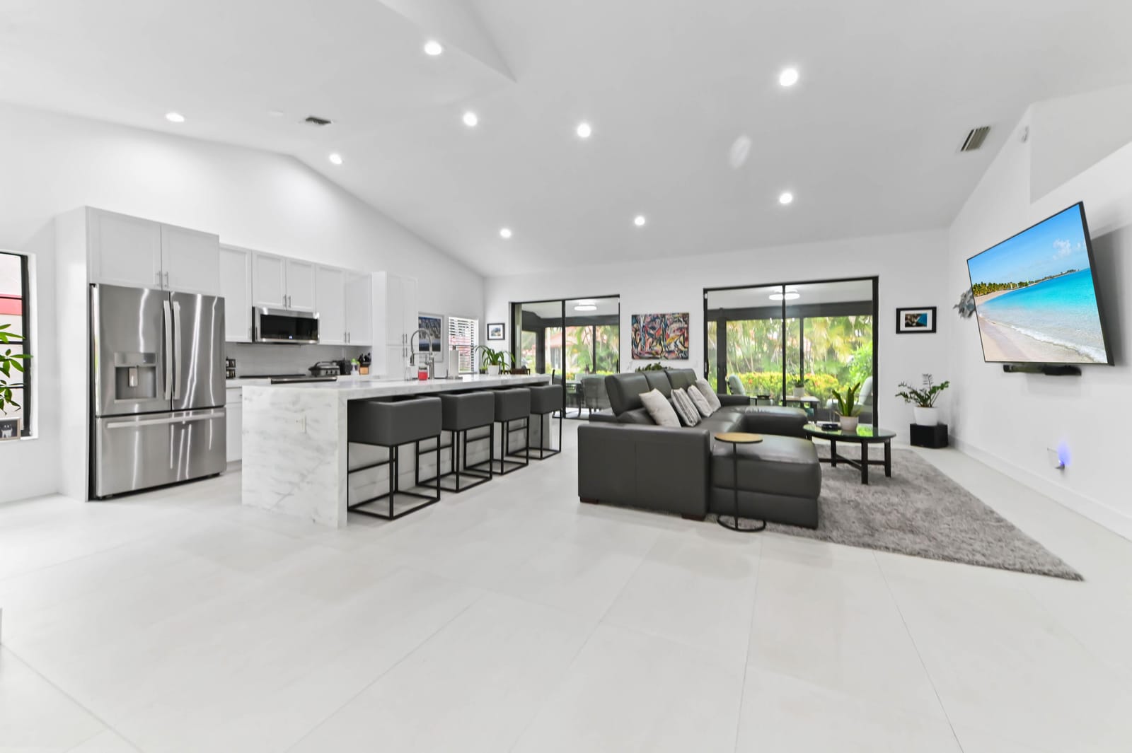 7829 Lexington Club Boulevard A — photo 4
