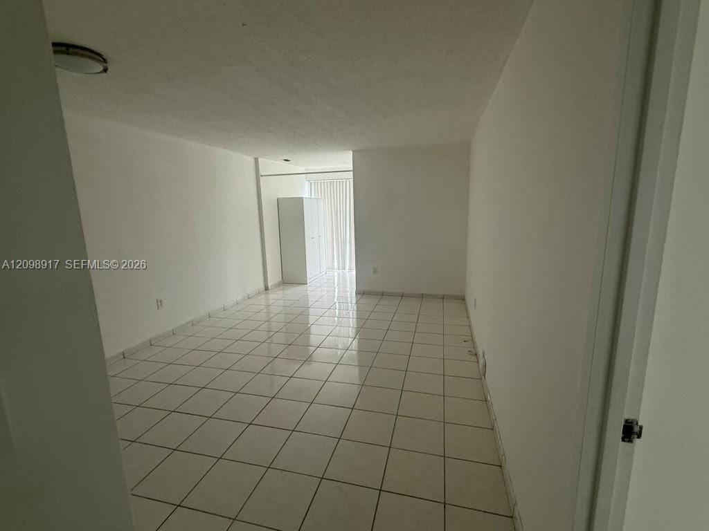 17560 Atlantic Boulevard 405, Sunny Isles Beach, FL 33160 photo 10