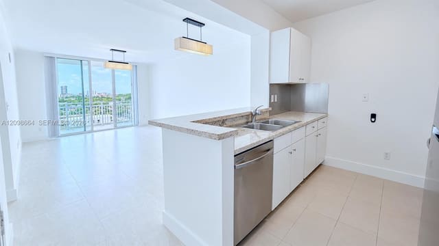 2665 SW 37th Avenue 701, Miami, FL 33133