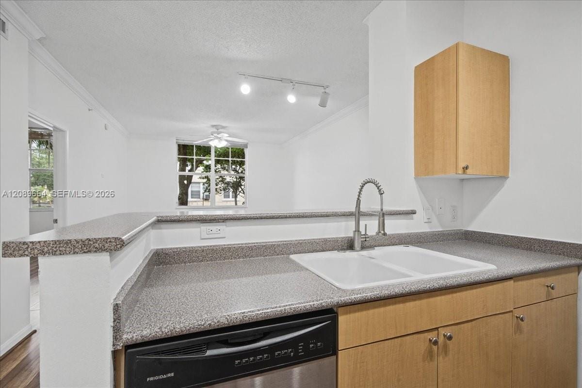 1900 Van Buren Street 112B, Hollywood, FL 33020 photo 17