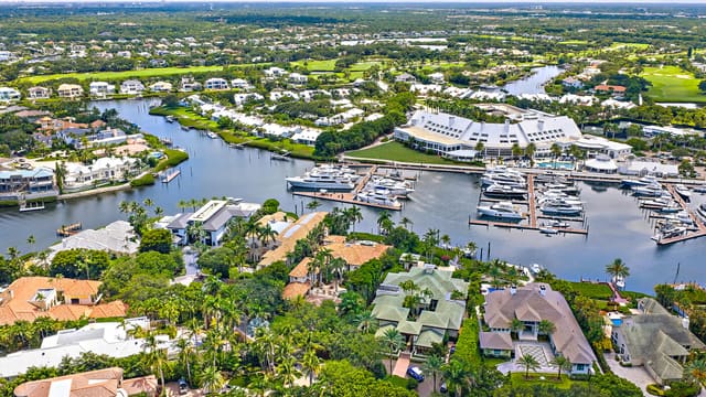 193 Spyglass Court, Jupiter, FL 33477