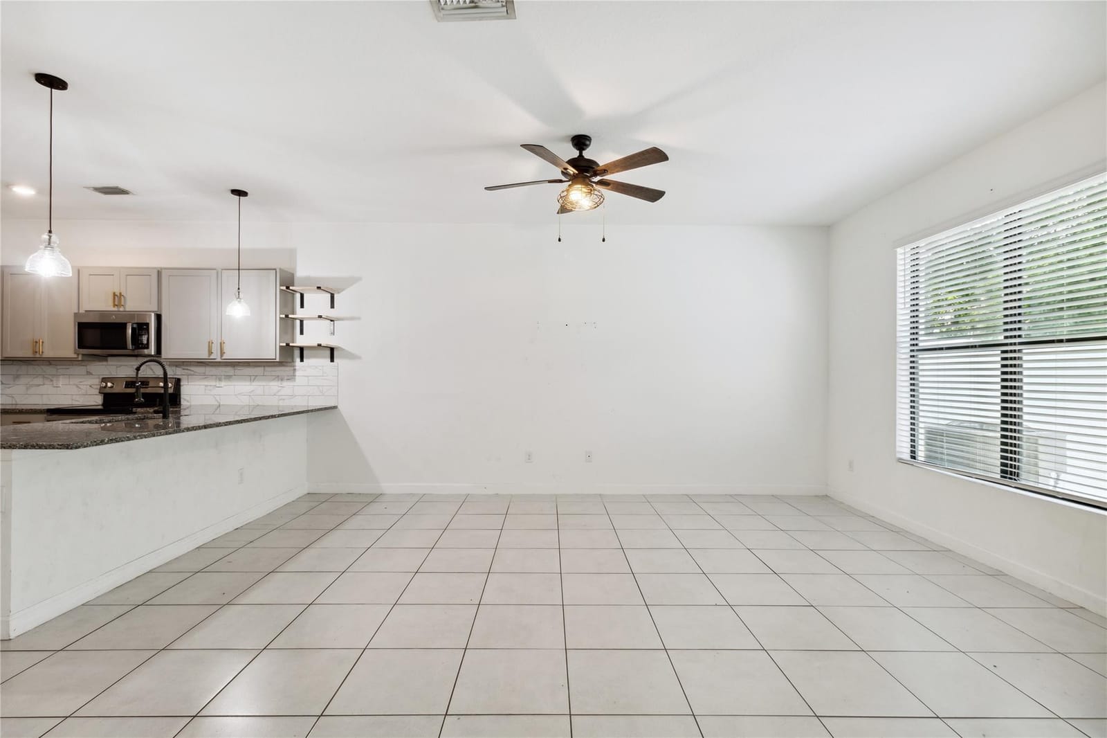1002 SWEET BRIAR Lane, Riviera Beach, FL 33410 photo 17