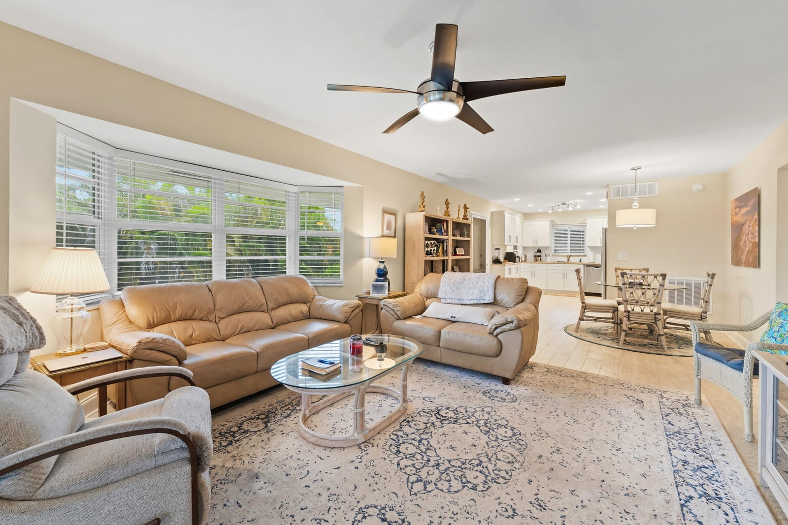 2 Garden Street 201M, Tequesta, FL 33469 photo 3