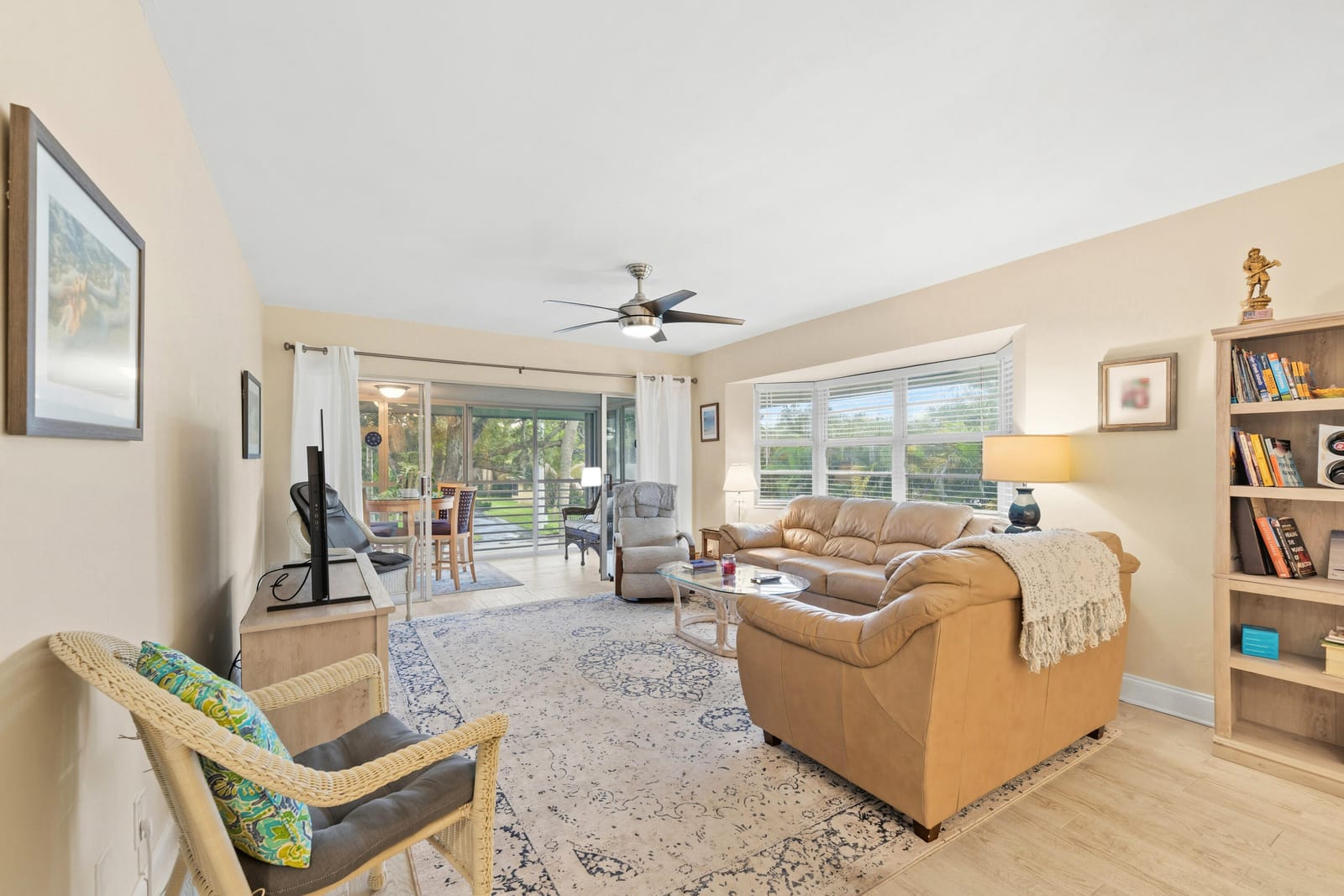 2 Garden Street 201M, Tequesta, FL 33469 photo 4