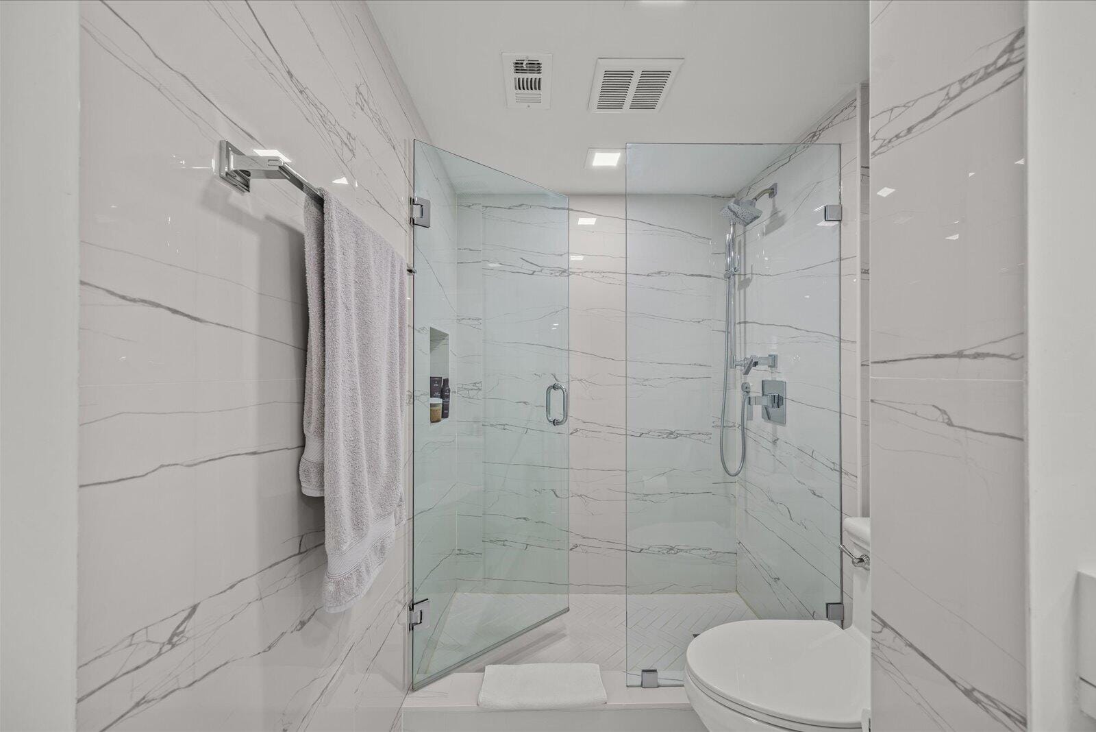 5390 WOODLAND LAKES Drive 105, Palm Beach Gardens, FL 33418 photo 20