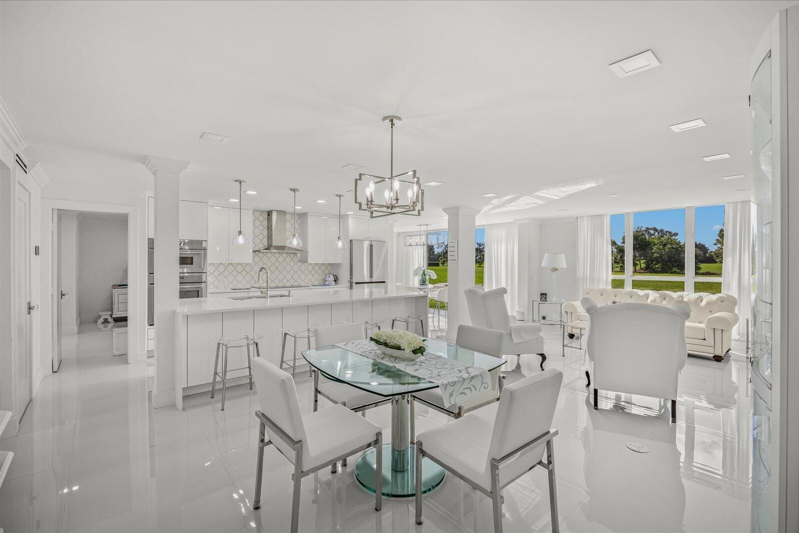 5390 WOODLAND LAKES Drive 105, Palm Beach Gardens, FL 33418 photo 26
