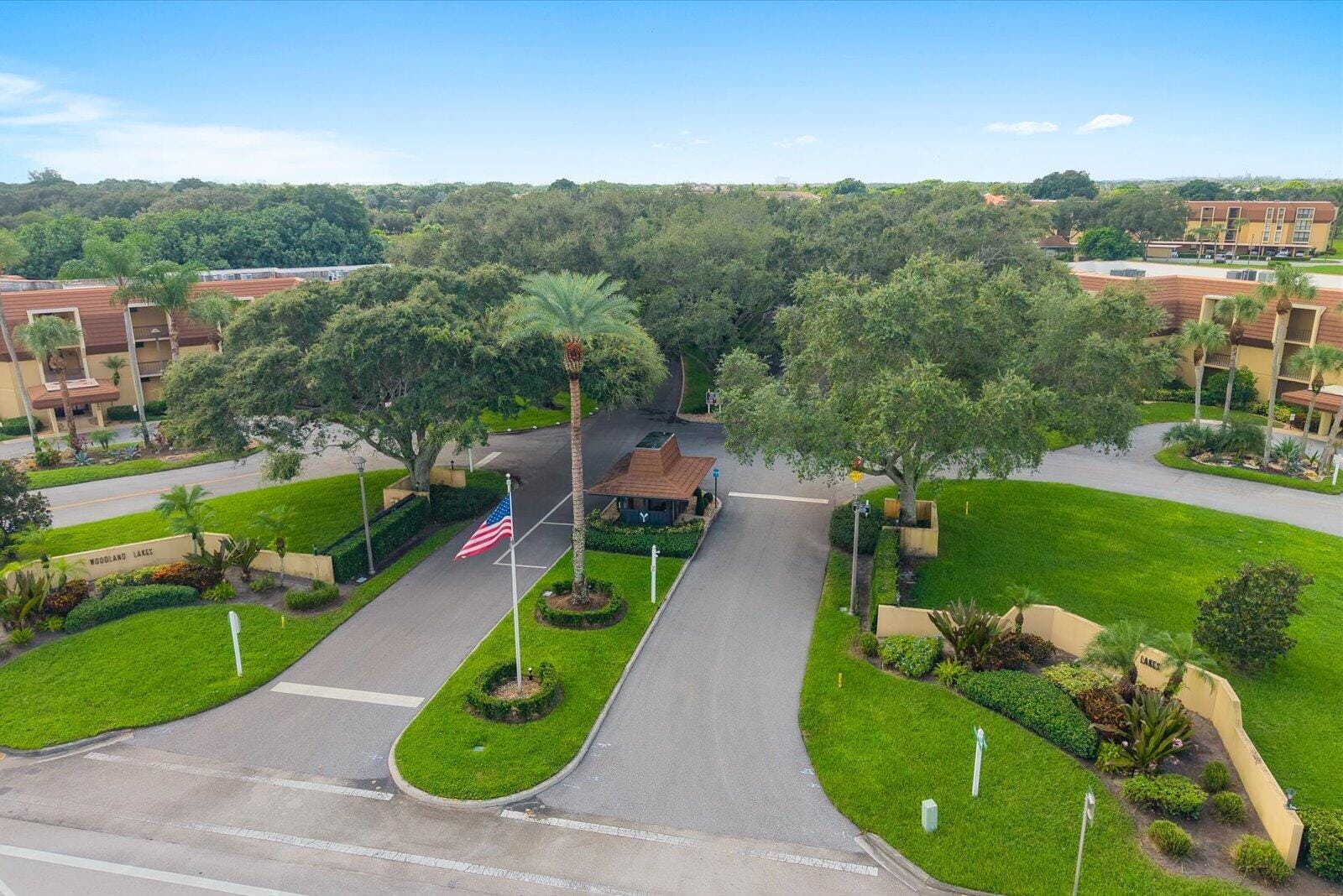 5390 WOODLAND LAKES Drive 105, Palm Beach Gardens, FL 33418 photo 28