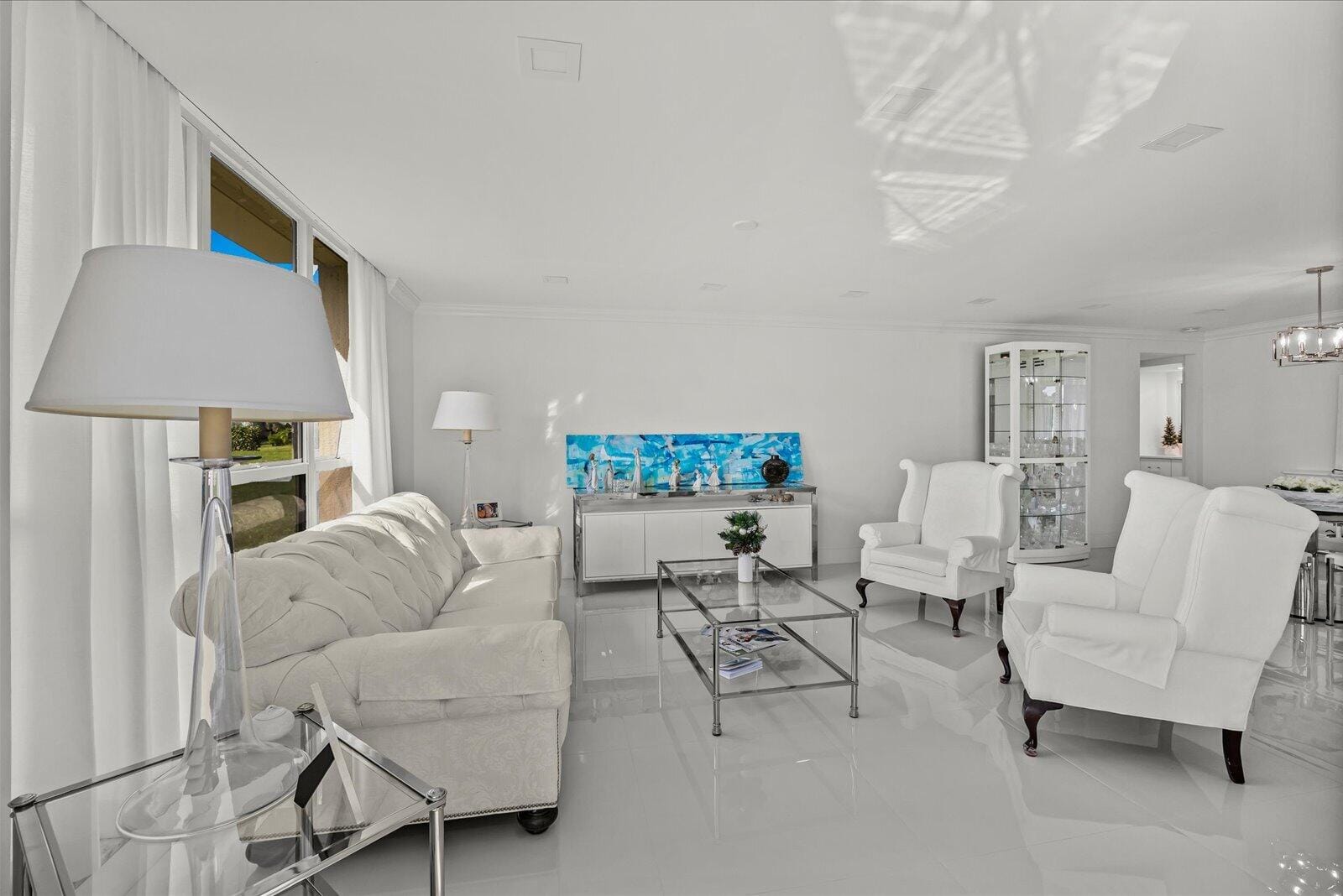 5390 WOODLAND LAKES Drive 105 — photo 5
