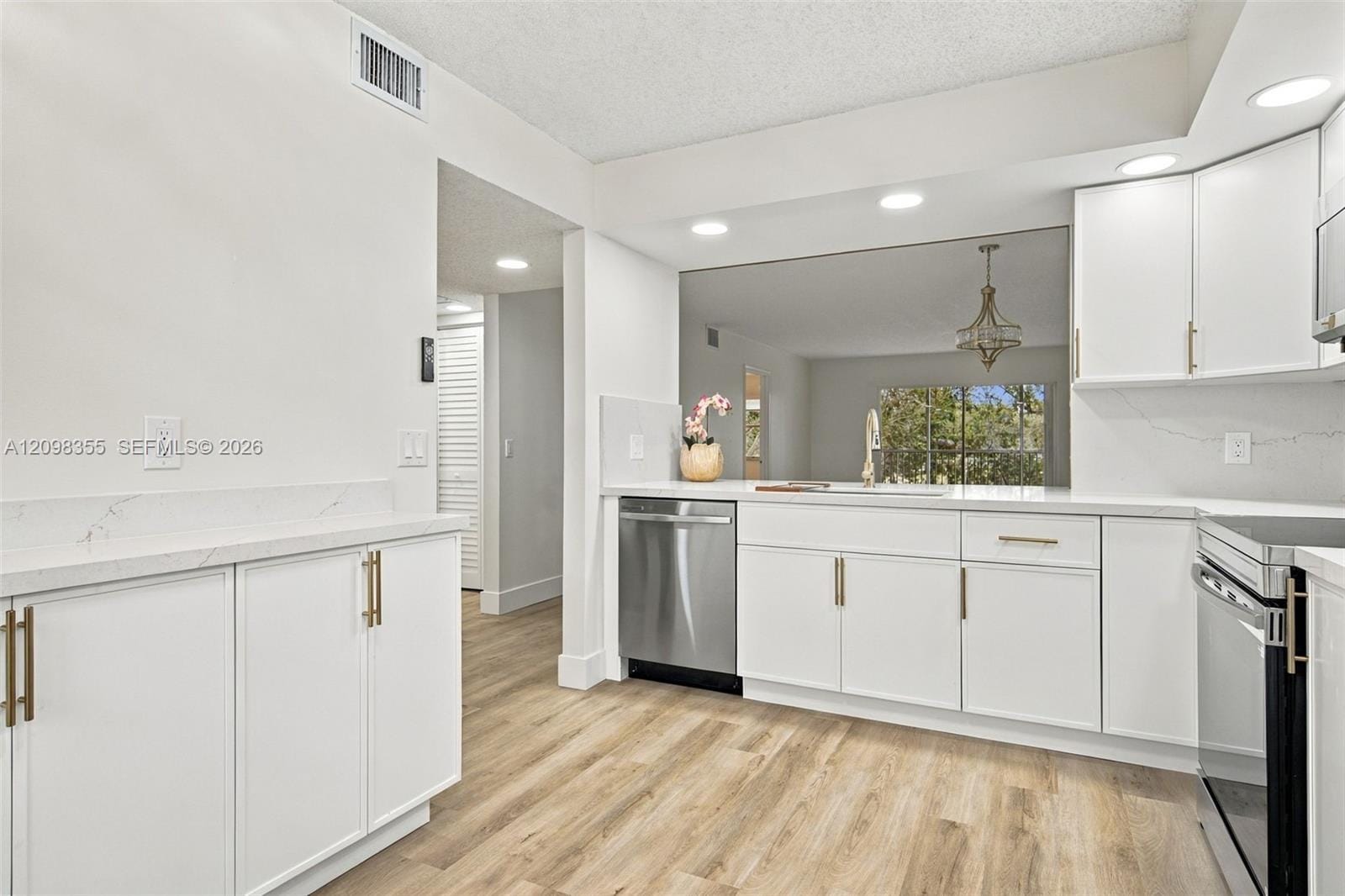 1101 SW 128th Terrace 312C, Pembroke Pines, FL 33027 photo 4