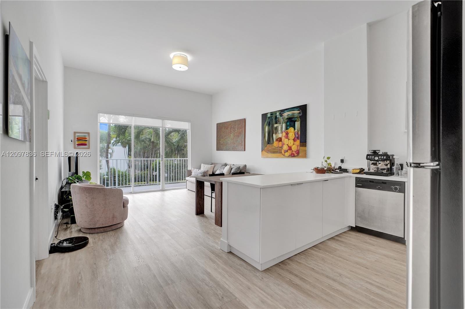 2851 NE 183rd Street 211E, Aventura, FL 33160 photo 2