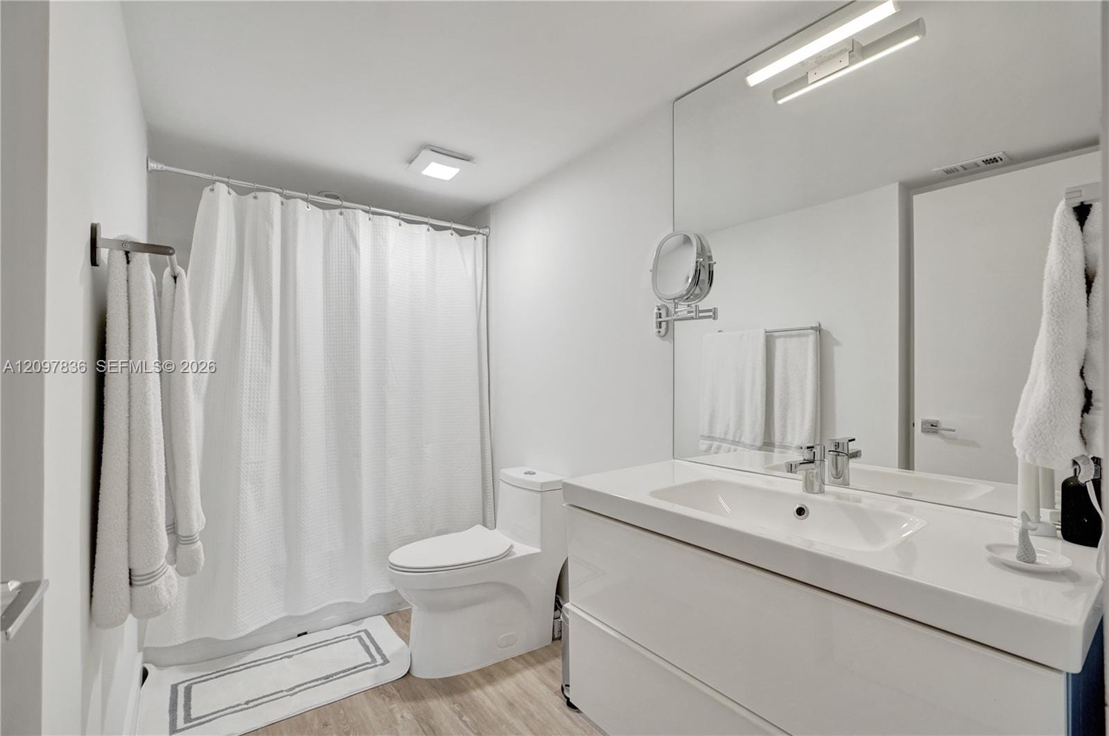 2851 NE 183rd Street 211E, Aventura, FL 33160 photo 27