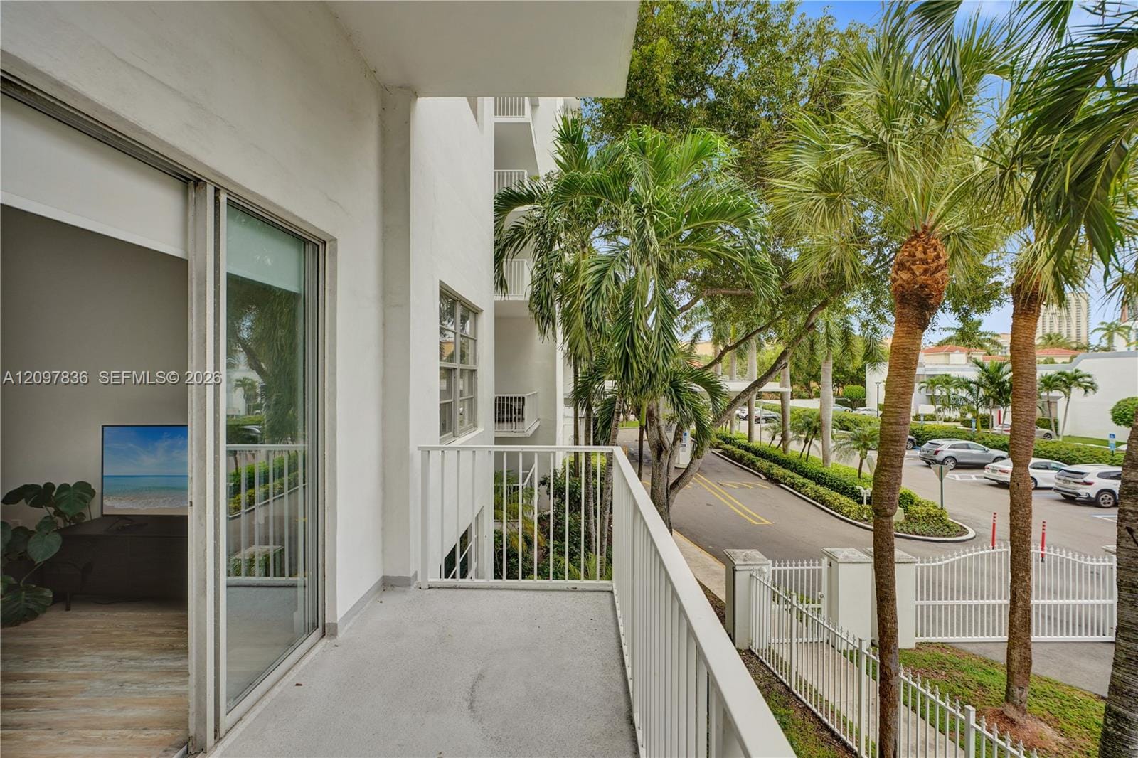 2851 NE 183rd Street 211E, Aventura, FL 33160 photo 30