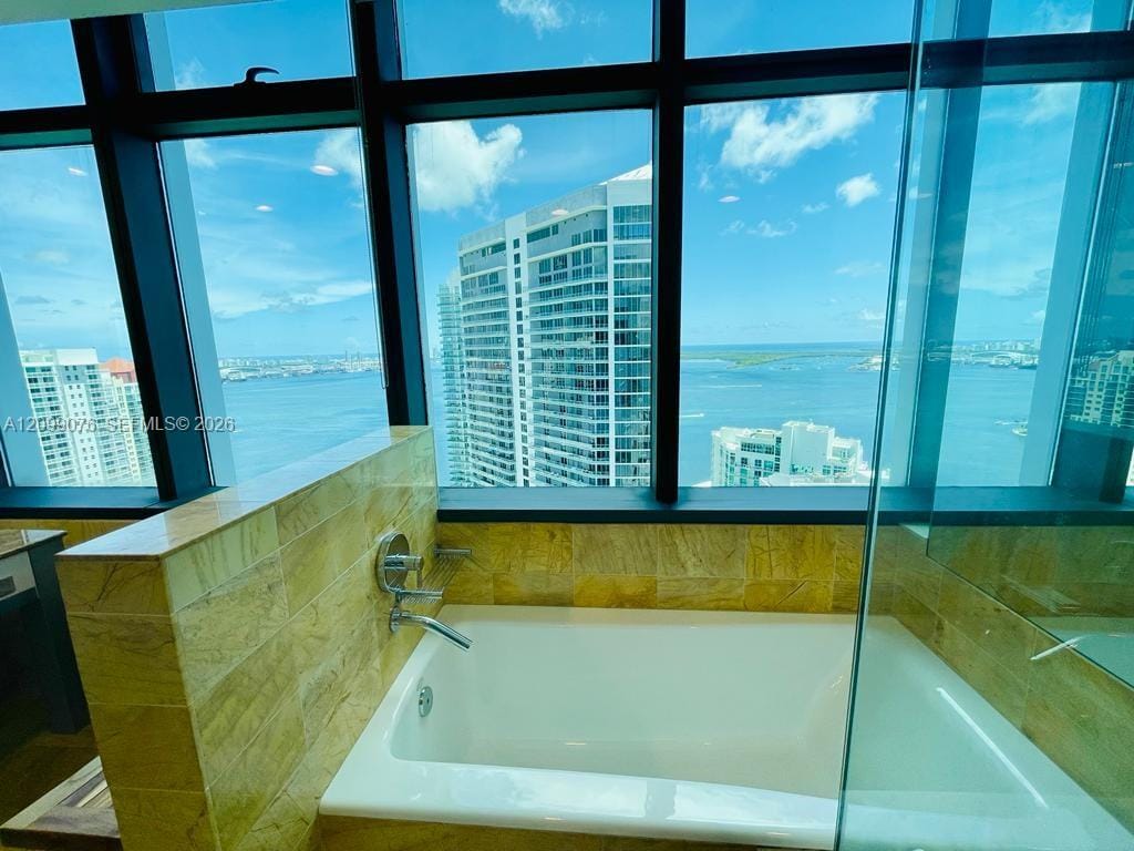 1395 Brickell Avenue 3108, Miami, FL 33131 photo 18