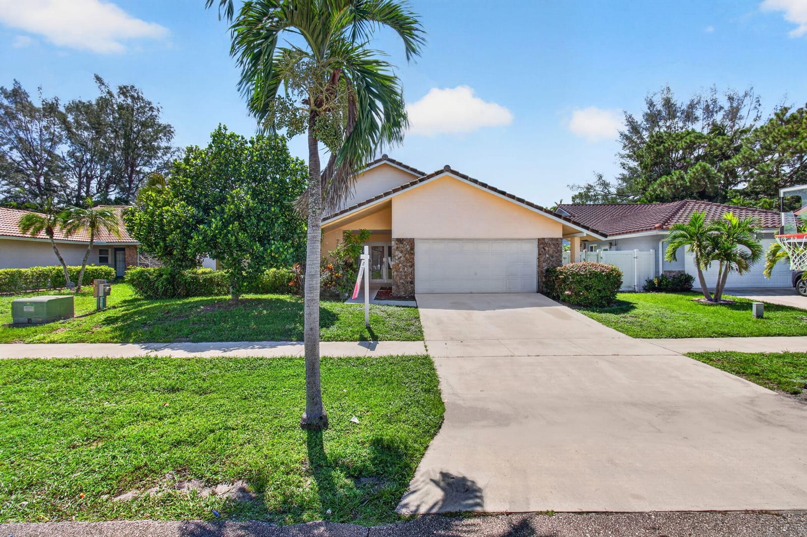 7602 Silver Woods Court — photo 2