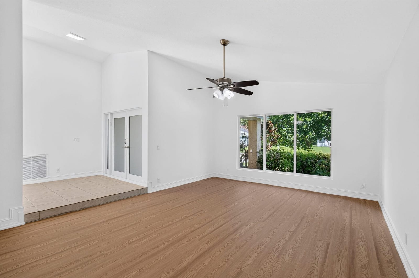 7602 Silver Woods Court — photo 12