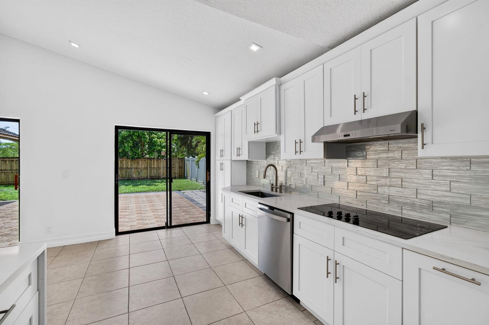 7602 Silver Woods Court, Boca Raton, FL 33433 photo 25