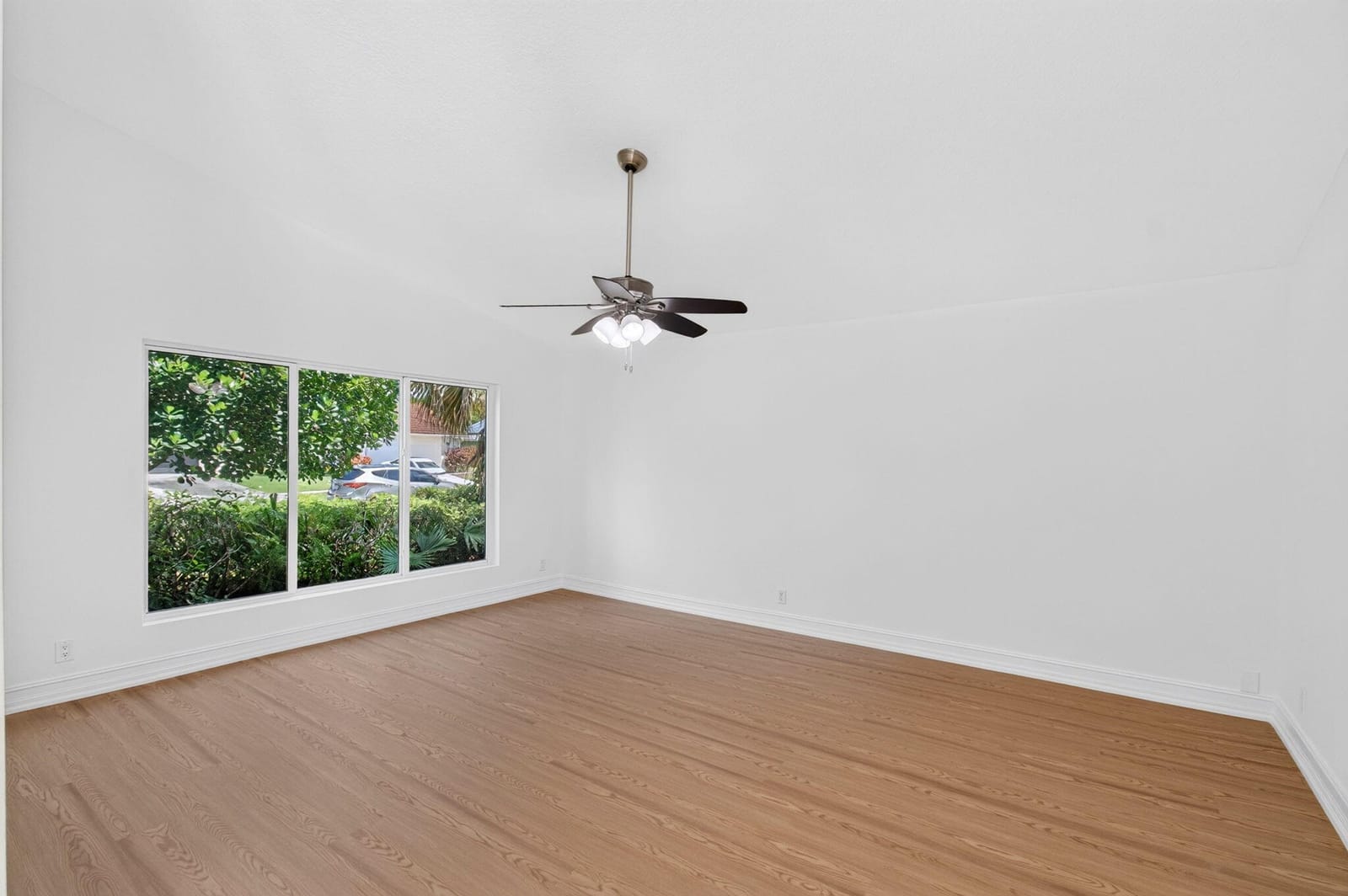 7602 Silver Woods Court — photo 10