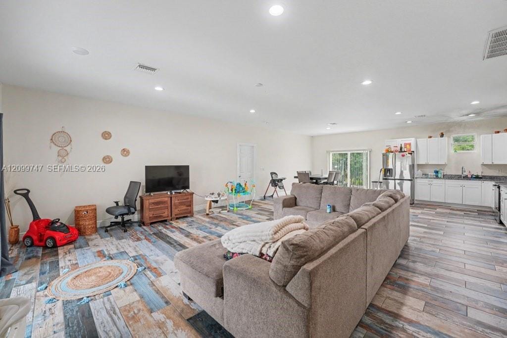 8006 Oakleaf Circle, LaBelle, FL 33935 photo 3