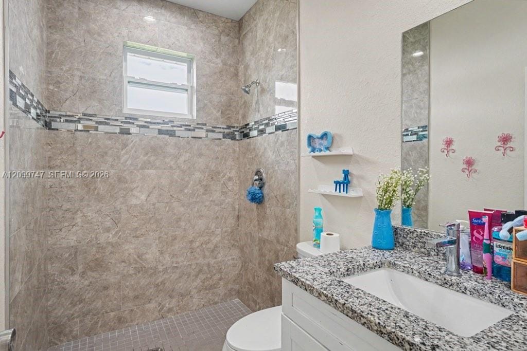 8006 Oakleaf Circle, LaBelle, FL 33935 photo 10