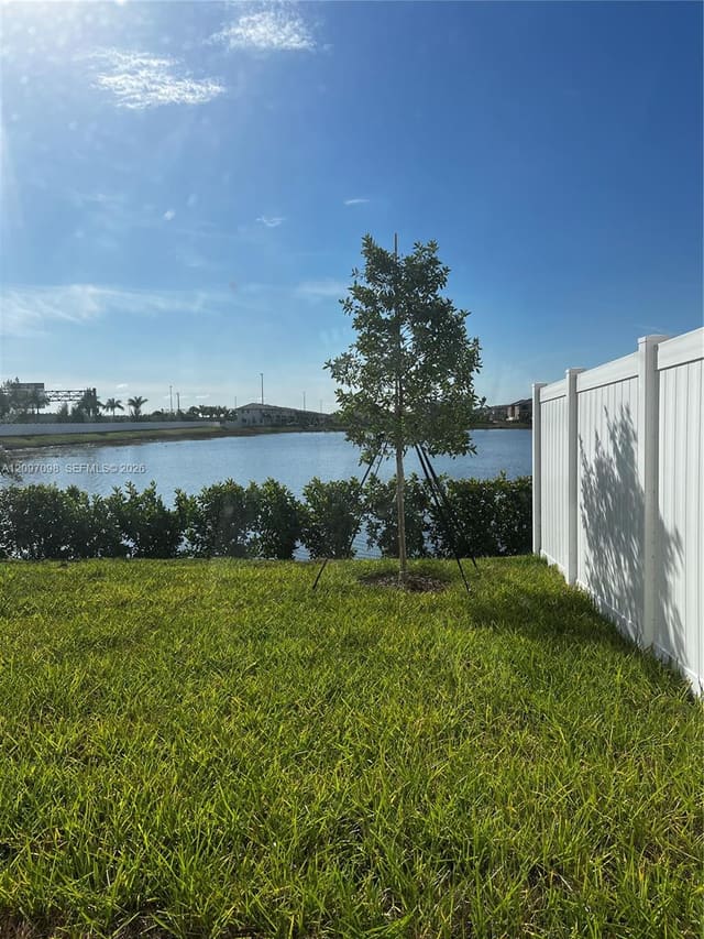 3236 W 114th Terrace, Hialeah, FL 33018
