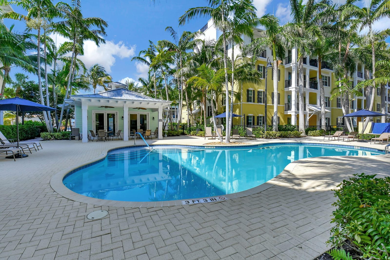 225 S Latitude Circle 306 — photo 3