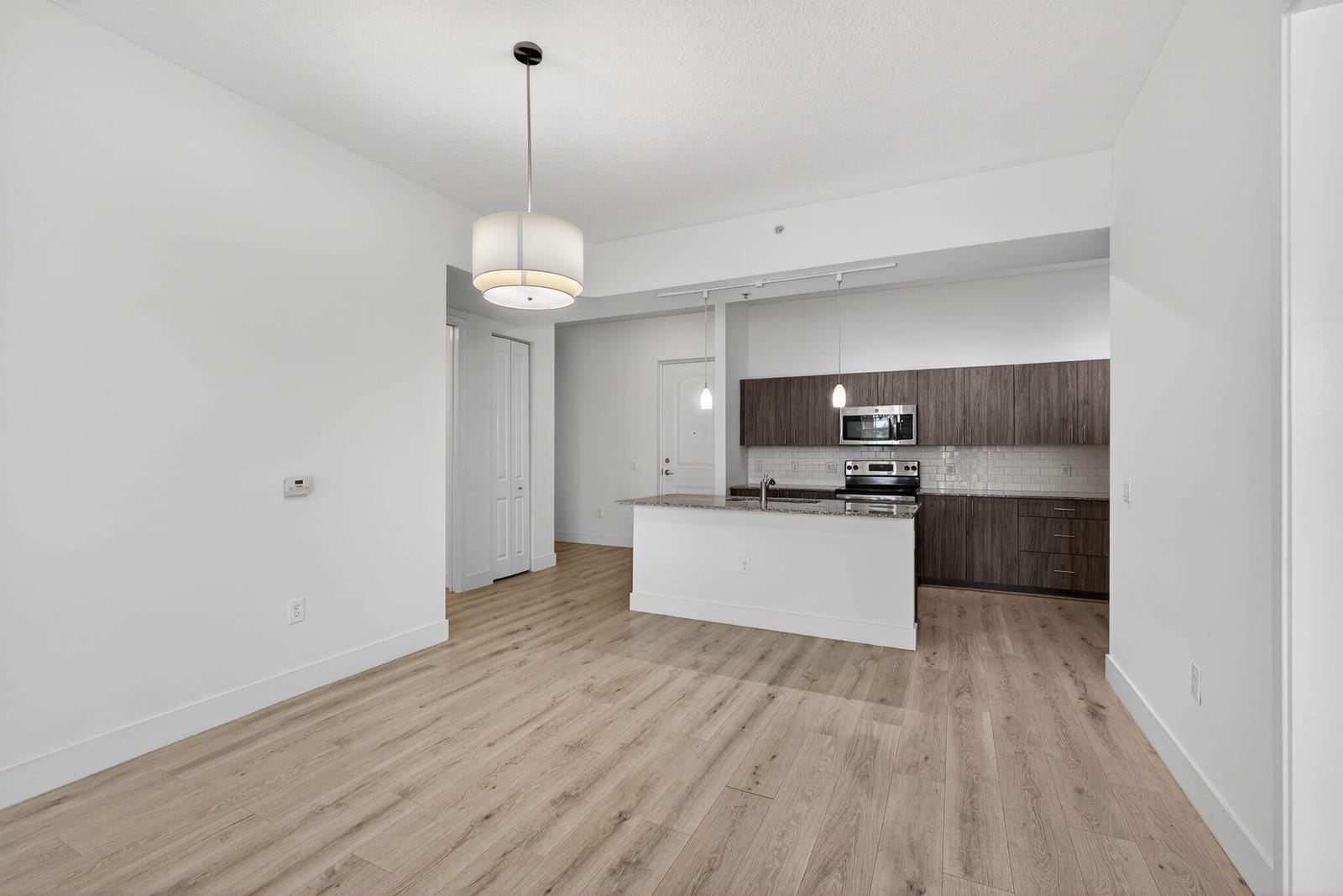 225 S Latitude Circle 306 — photo 8