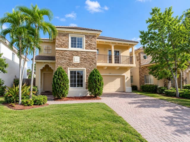 22121 SW 87th Place, Cutler Bay, FL 33190