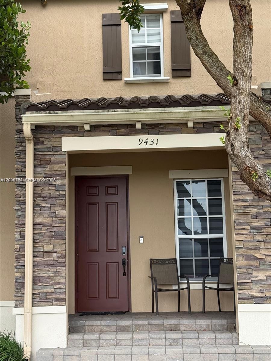9431 SW 172nd Avenue — photo 1