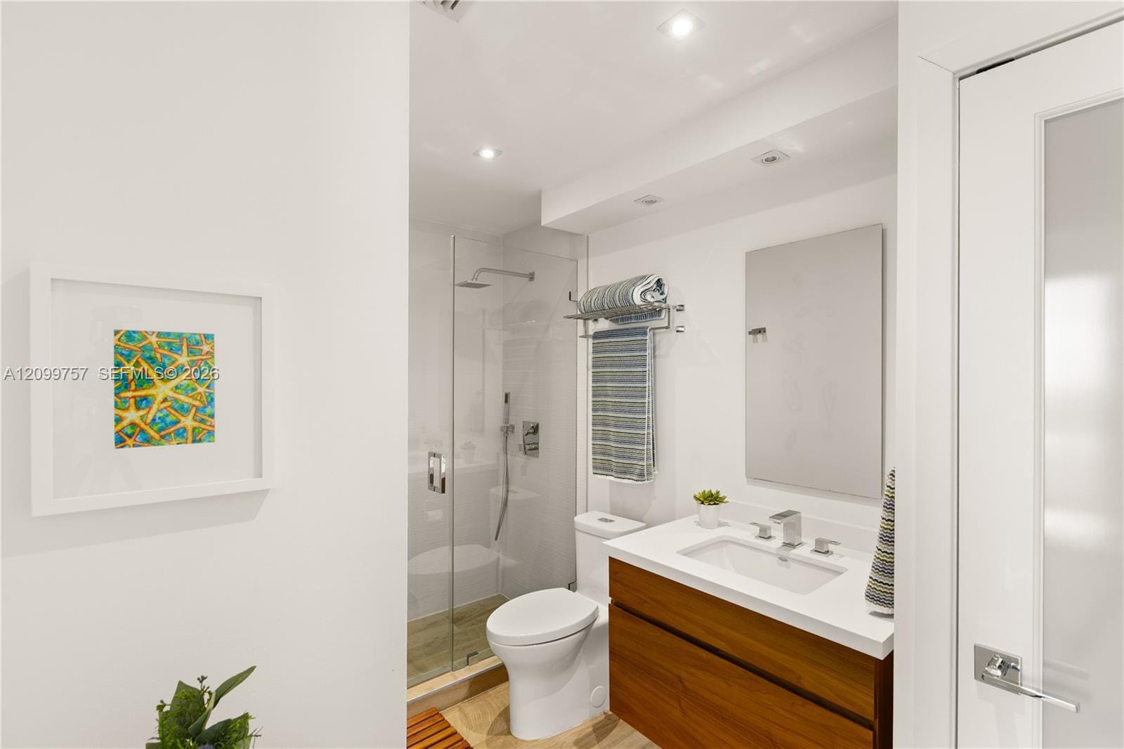 5555 Collins Avenue 17J, Miami Beach, FL 33140 photo 12