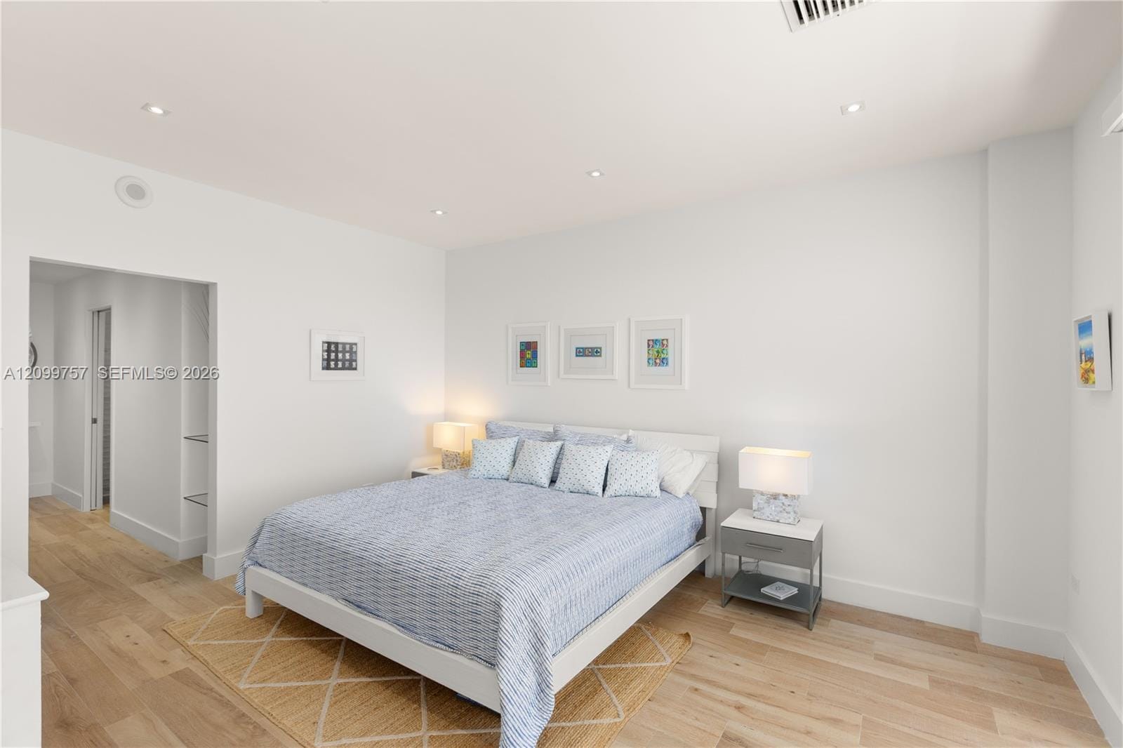 5555 Collins Avenue 17J, Miami Beach, FL 33140 photo 16