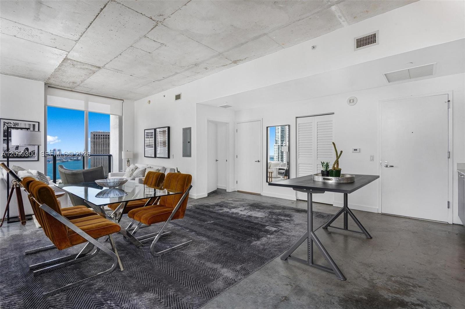 151 SE 1st Street 2102, Miami, FL 33131 photo 16