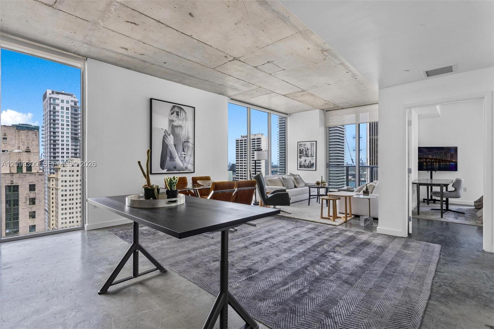 151 SE 1st Street 2102, Miami, FL 33131 photo 22