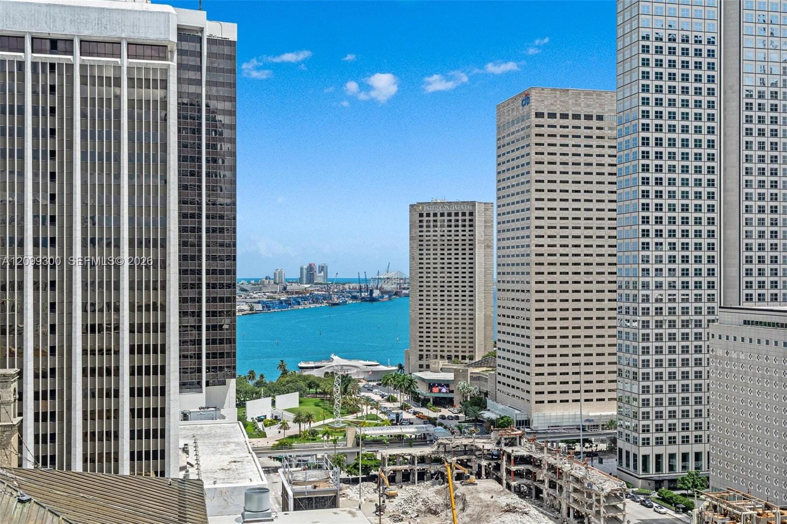151 SE 1st Street 2102, Miami, FL 33131 photo 27