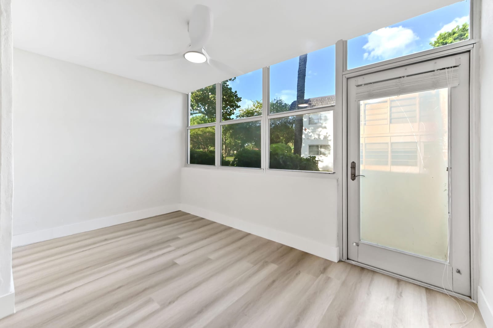 7 Willowbrook Lane 101 — photo 11