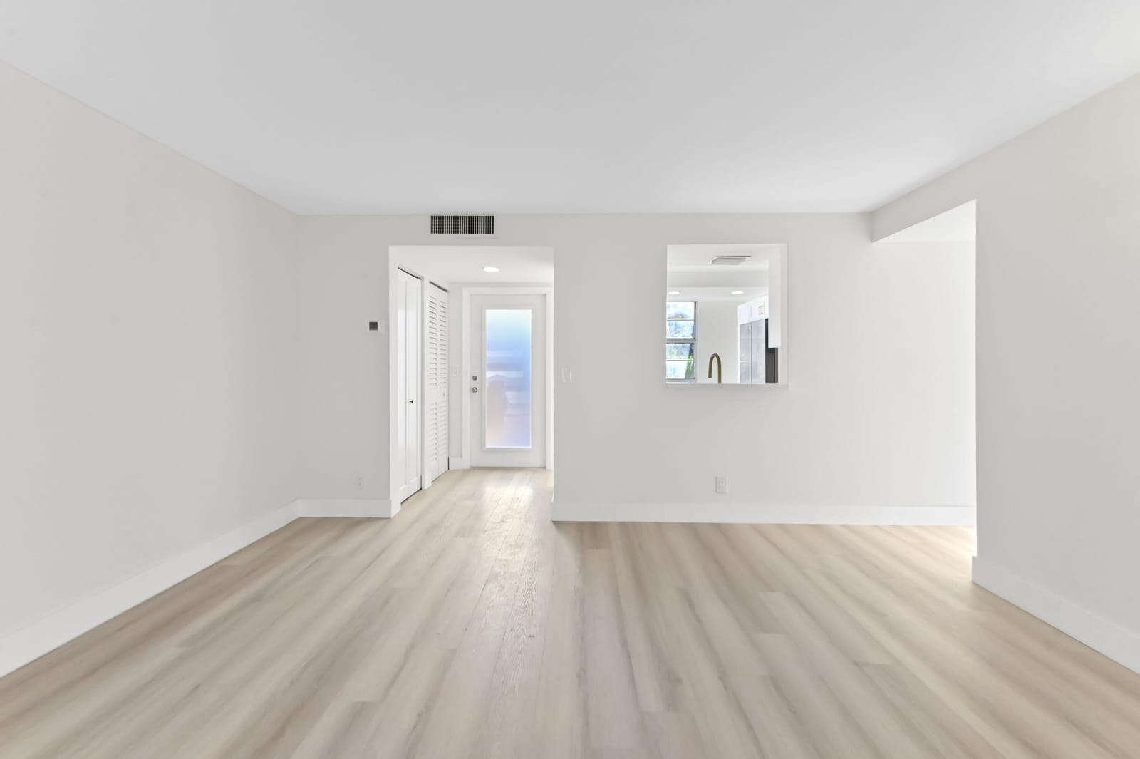 7 Willowbrook Lane 101 — photo 8