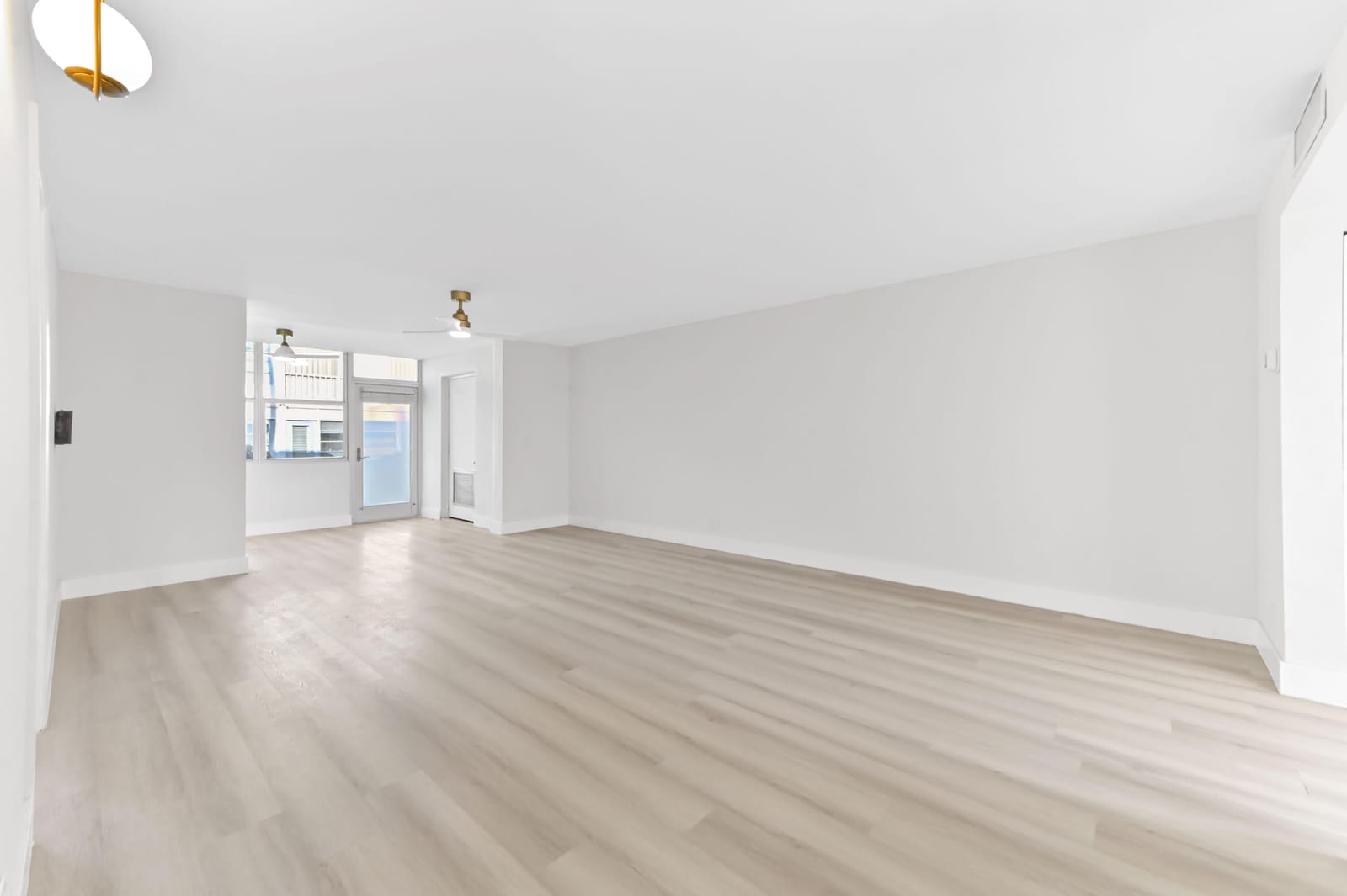7 Willowbrook Lane 101 — photo 9