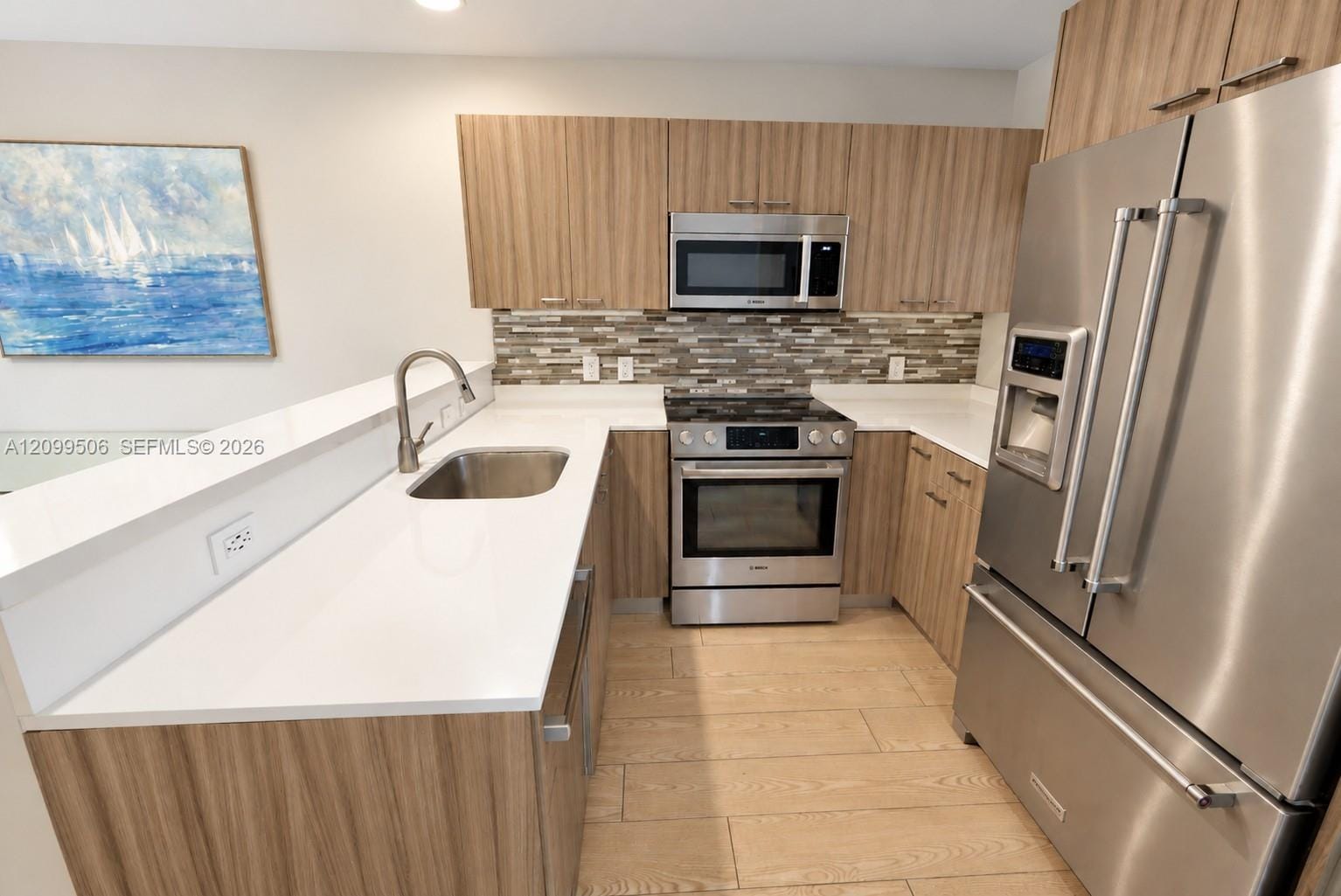 619 Meridian Avenue 4, Miami Beach, FL 33139 photo 3