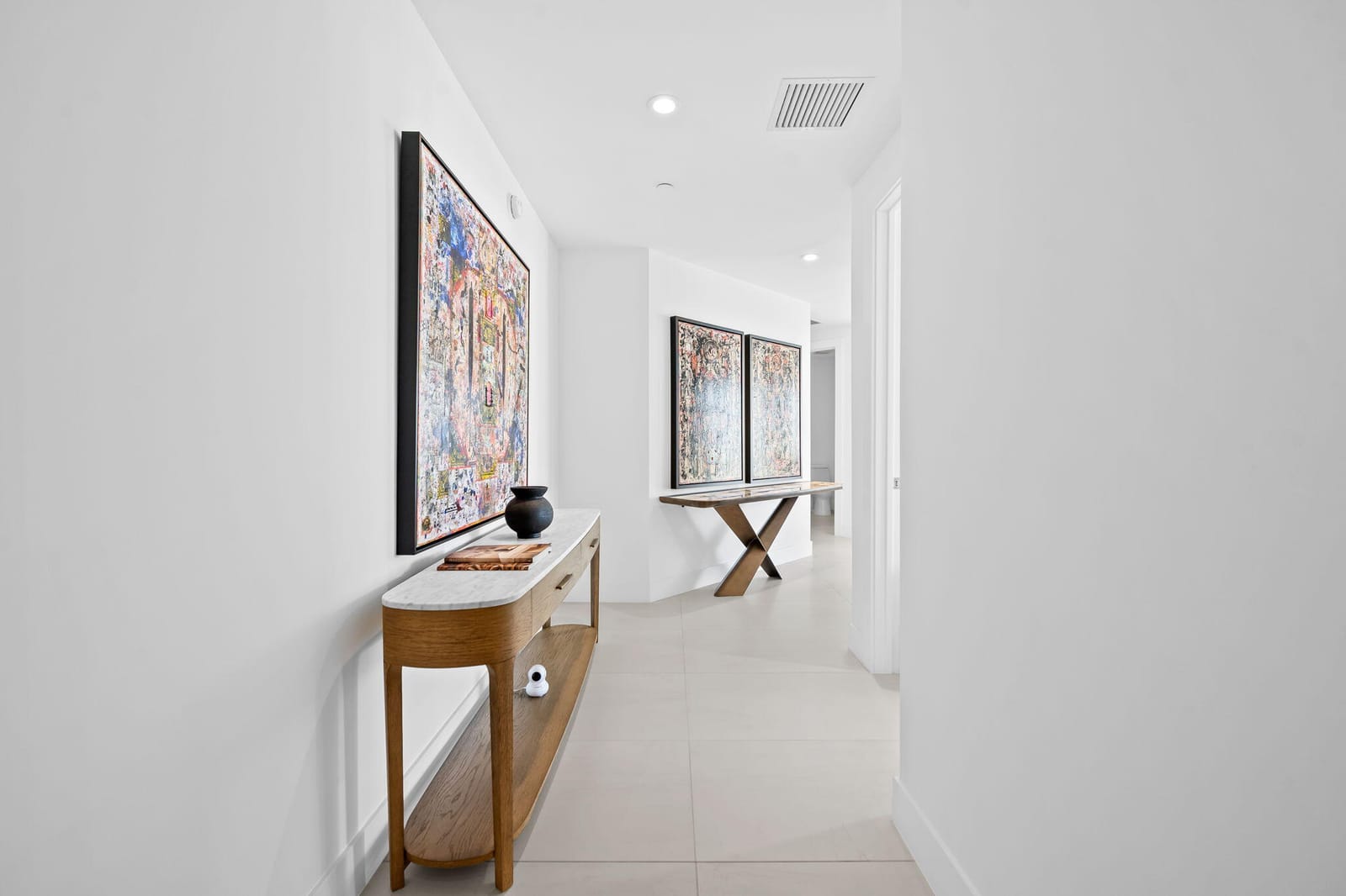 153 N Seabreeze Boulevard 704 — photo 11