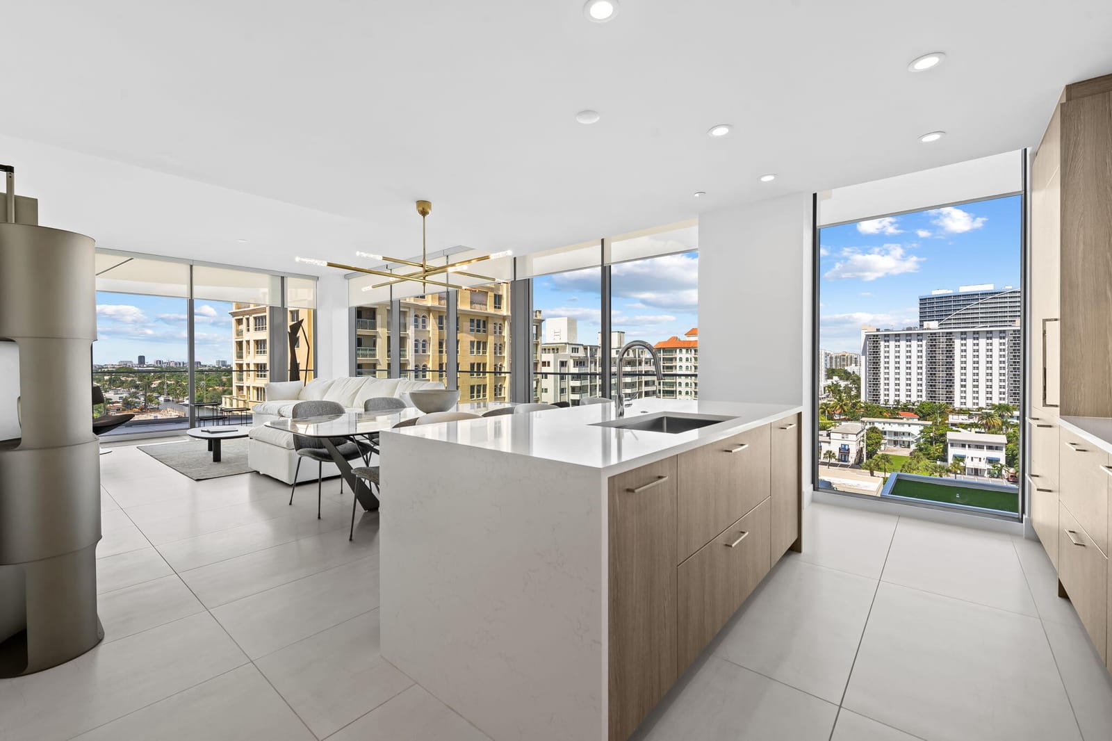 153 N Seabreeze Boulevard 704, Fort Lauderdale, FL 33304 photo 16