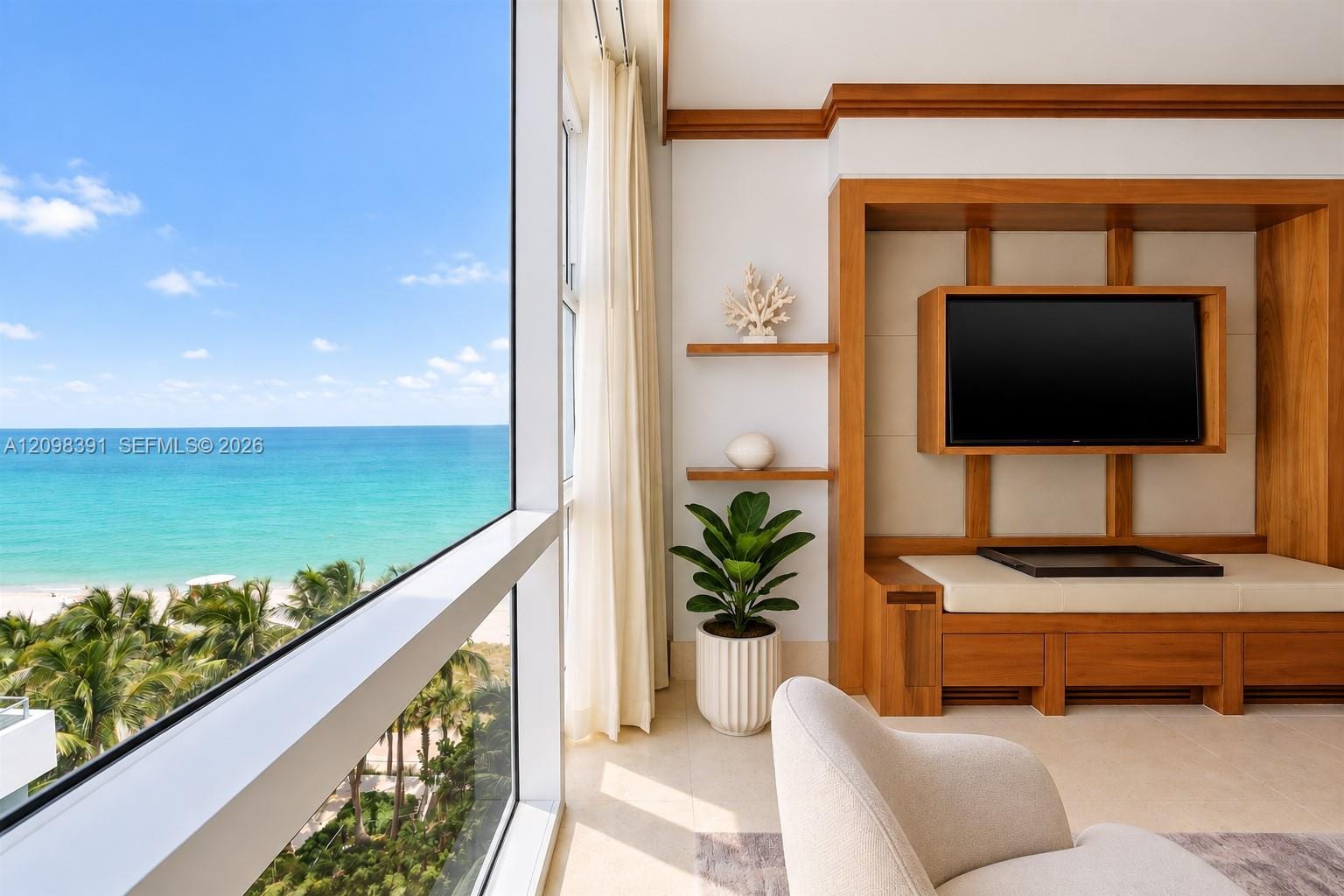 6801 Collins Avenue 811, Miami Beach, FL 33141 photo 2