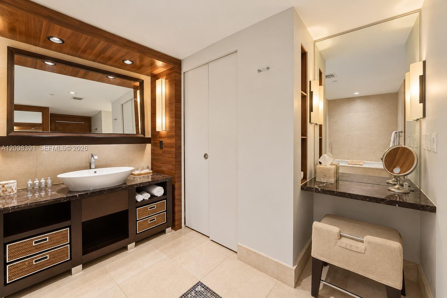 6801 Collins Avenue 811, Miami Beach, FL 33141 photo 13