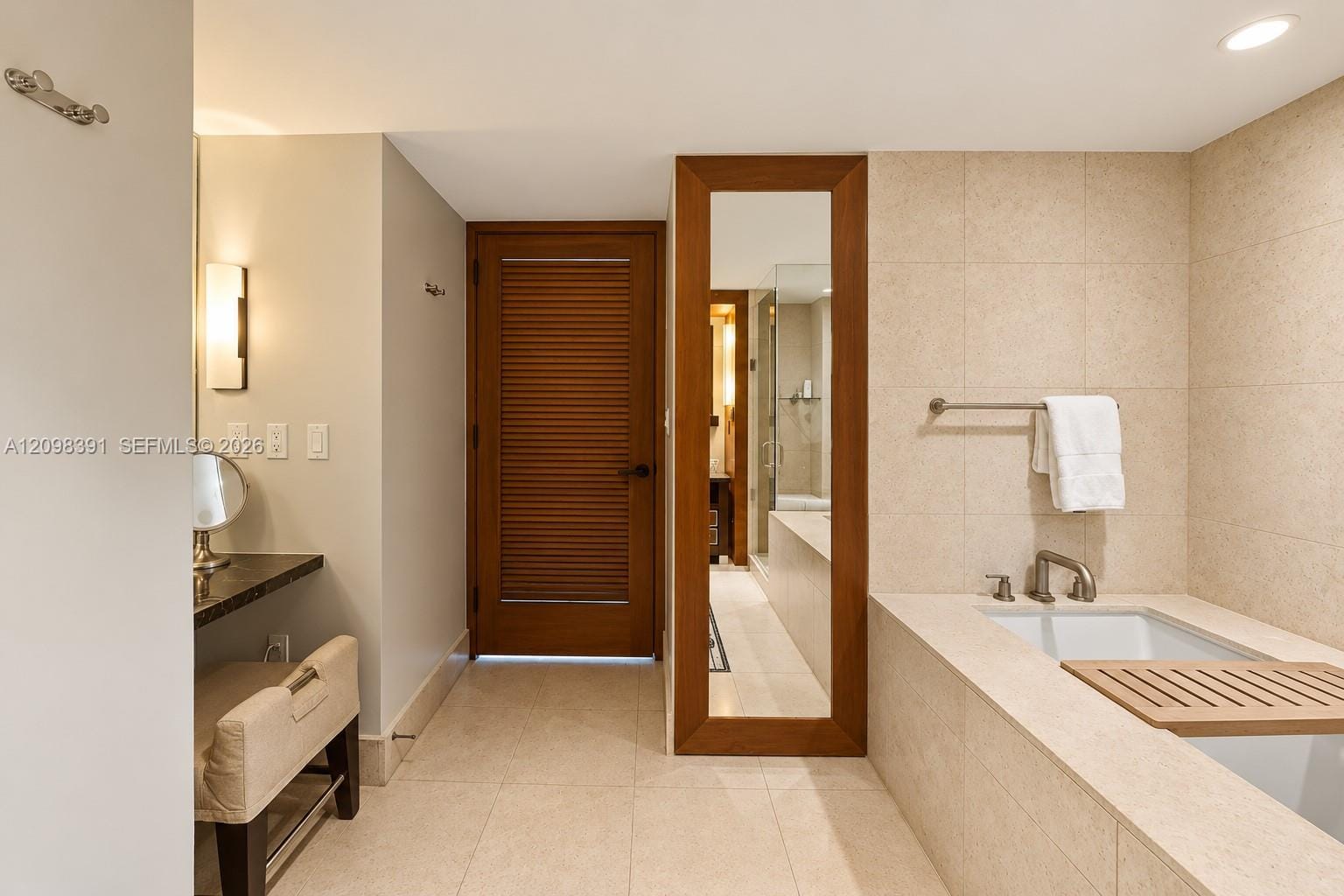 6801 Collins Avenue 811, Miami Beach, FL 33141 photo 14