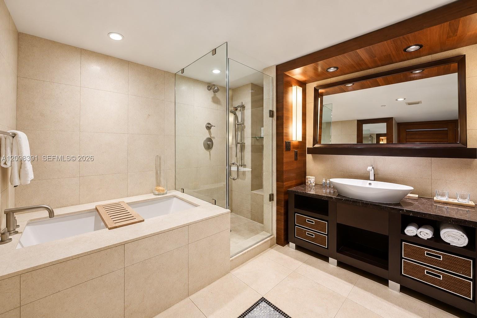 6801 Collins Avenue 811, Miami Beach, FL 33141 photo 15