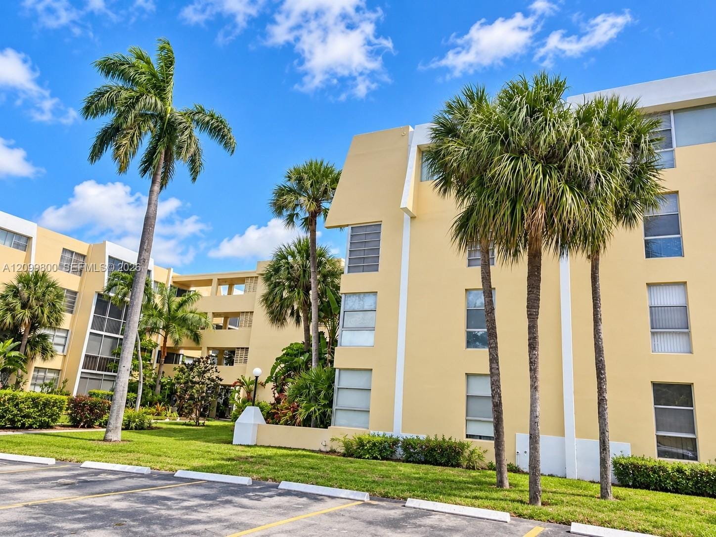 850 SW 138th Avenue 310D, Pembroke Pines, FL 33027 photo 2