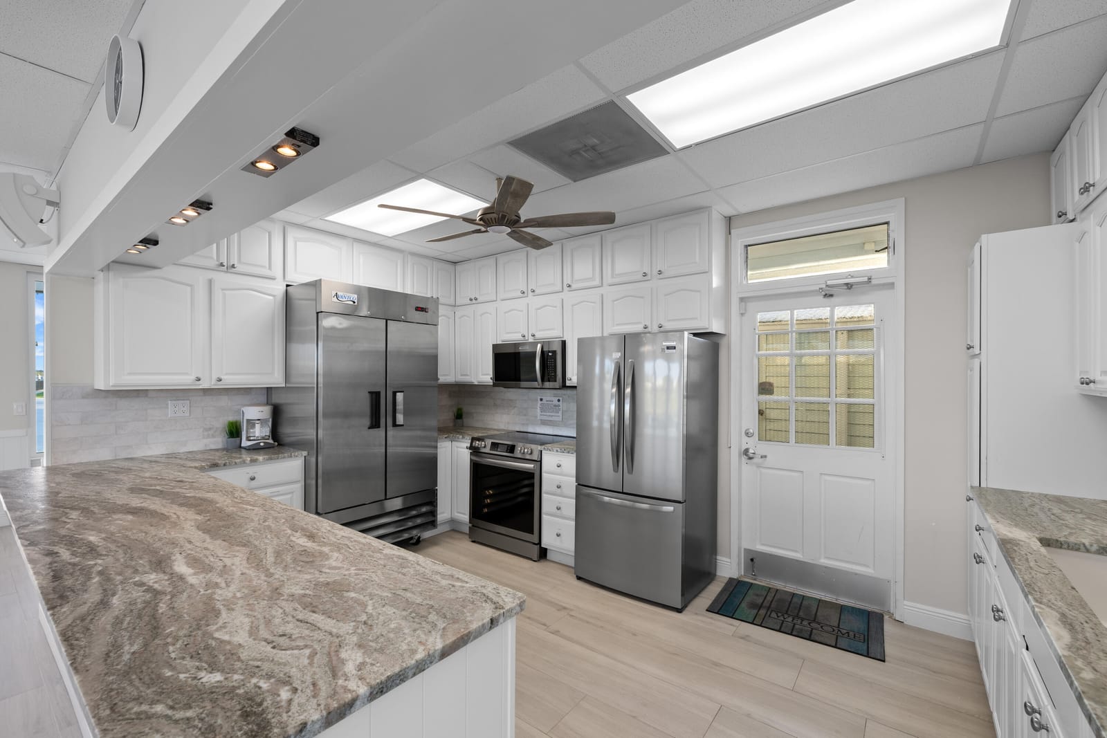 2542 S Federal Highway, Boynton Beach, FL 33435 photo 19