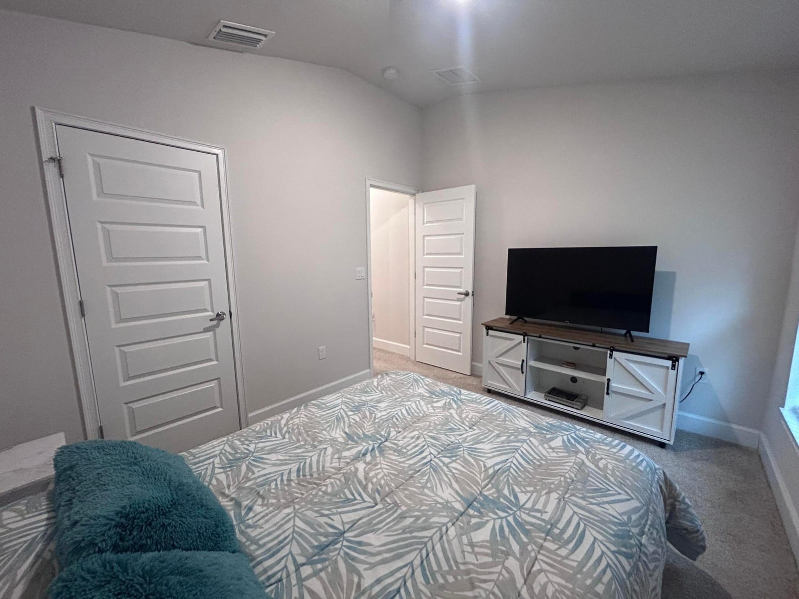 5326 SAN BENEDETTO Place, Fort Pierce, FL 34951 photo 2