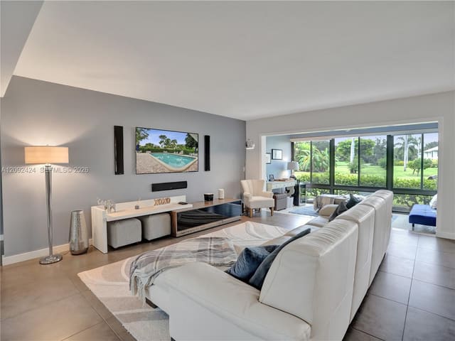 11200 Quail Covey Road 5, Boynton Beach, FL 33436