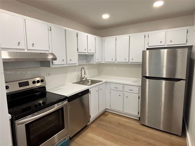 8277 SW 128th Street 113, Pinecrest, FL 33156