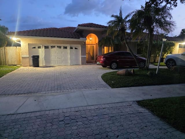 15532 SW 112th Terrace, Miami, FL 33196